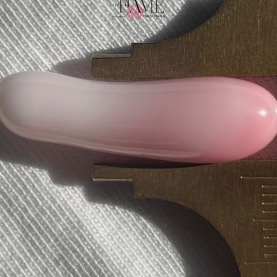 3- 20.5ct Natural Pink Conch Pearl with Especial Shape and beautiful color