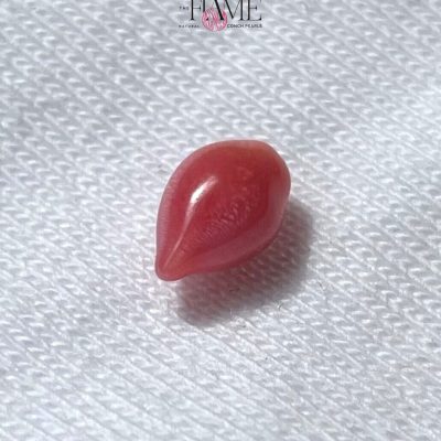 4- 0.9ct Dark Pink Natural Conch Pearl , with tear shape and flame